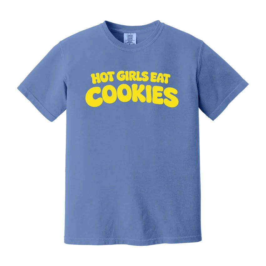 Hot Girls Eat Cookies